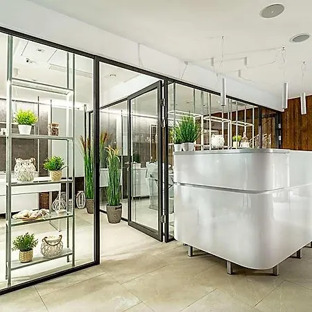 Gwiazda Morza Spa&sport - Destigo 4* Władysławowo